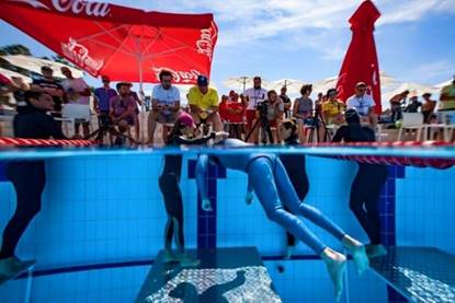 Freediving competition.